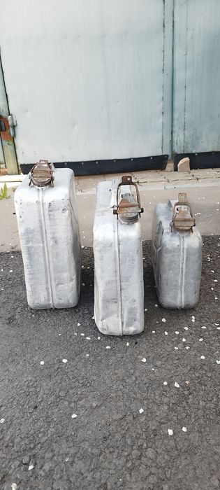 Продаются канистры алюминиевые