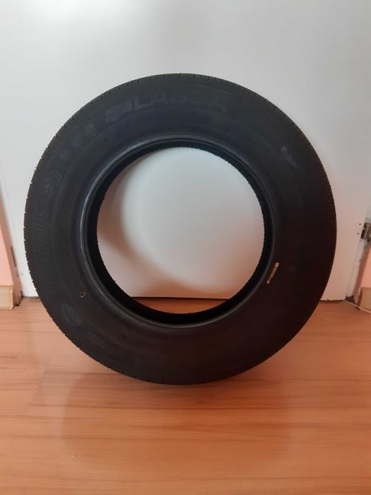 Гума (един брой) LASSA, лятна 165/70/R14, чисто нова