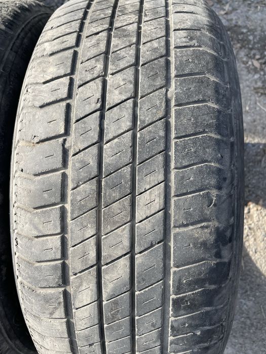 Резина летняя 215/55/16