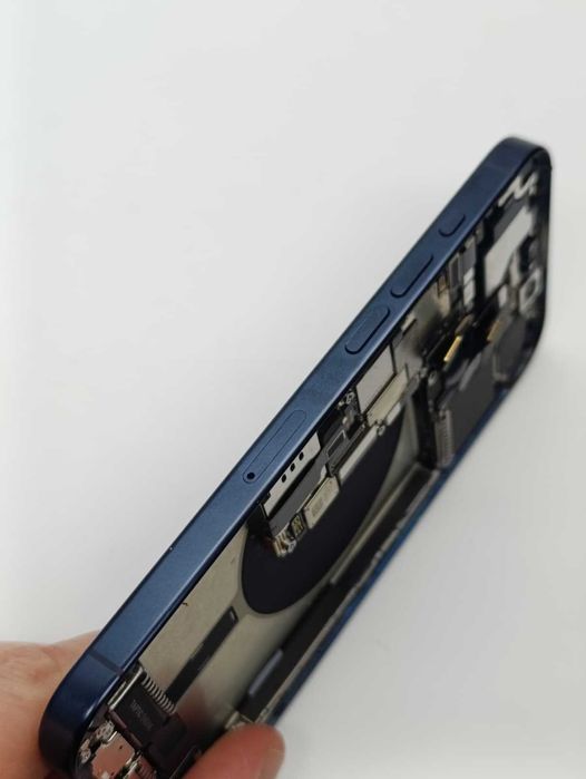 Piese Apple originale din dezmembrari iPhone 15 Pro