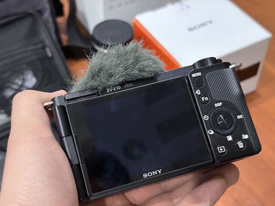 Sony zv e10 сатам/продам