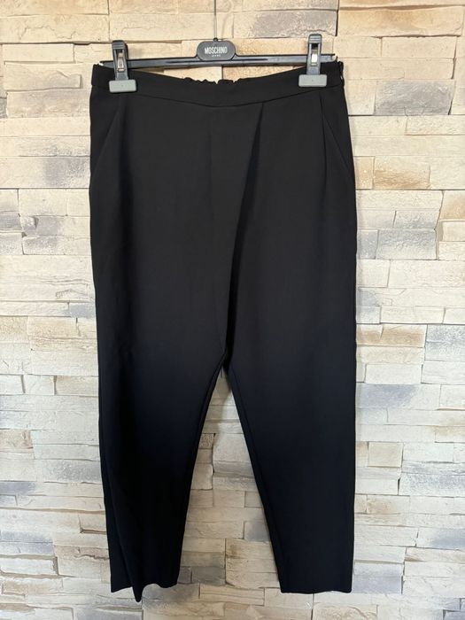 Pantaloni noi superbi