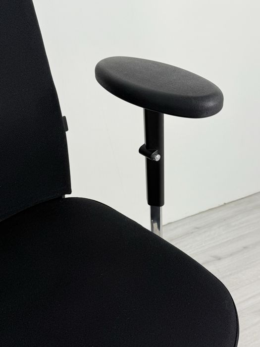 Vitra офис стол T-Chair Antonio Citterio, топ състояние,