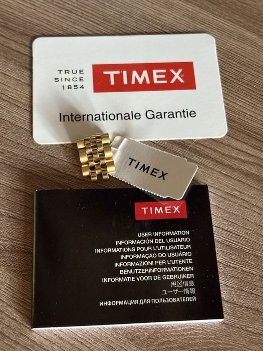 Женские часы Timex Legacy TW2V68300.