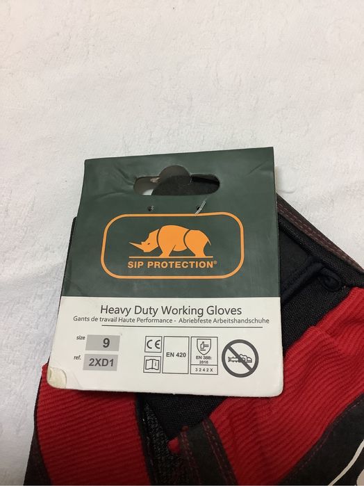 Manusi protectie antitaiere motofierastrau