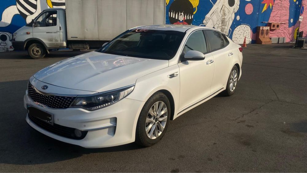 Продам KIA K5 2019 год
