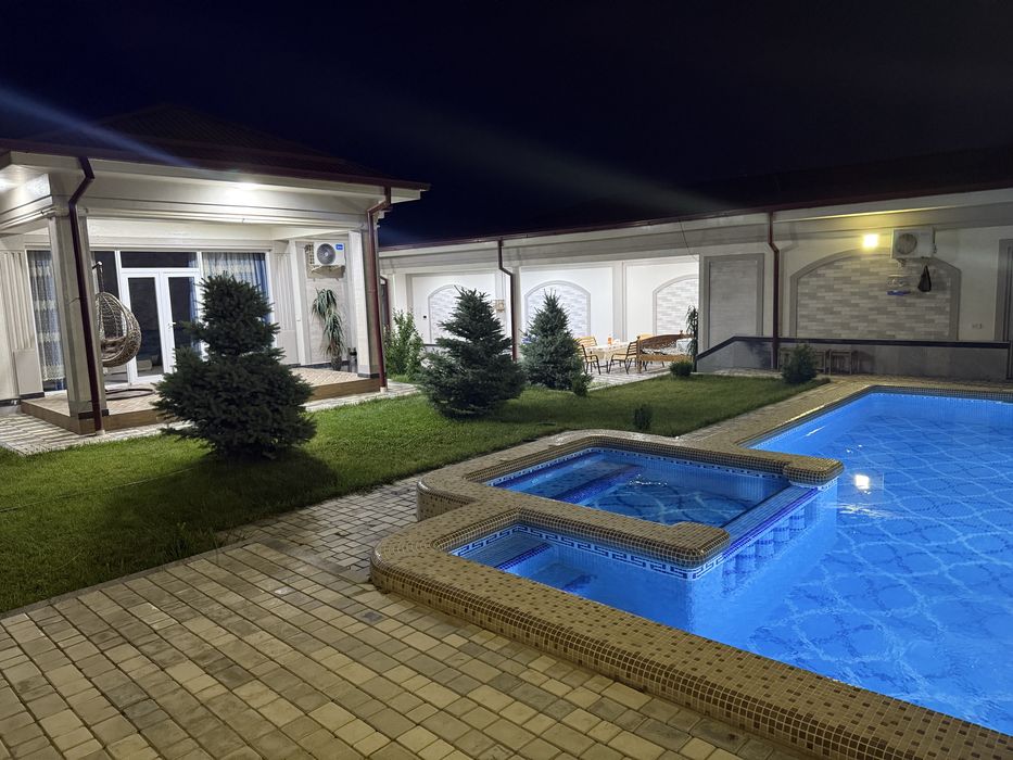 Oq tosh yon bagrida dacha sauna bassen tenis wifi bbq landshaft dizayn