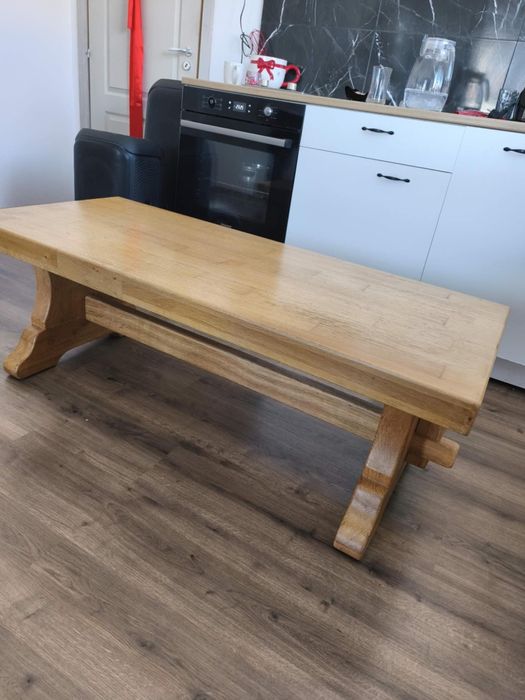 Масивна холна маса дъб