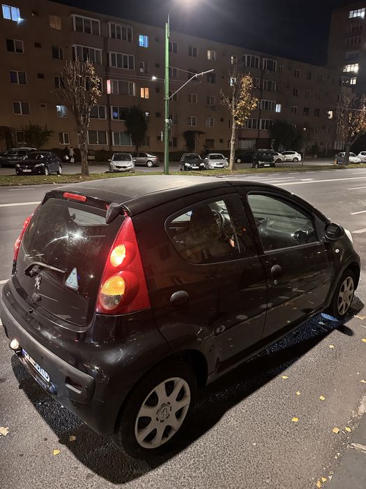 Vand/inchiriez Peugeot 107 1.0 benzina