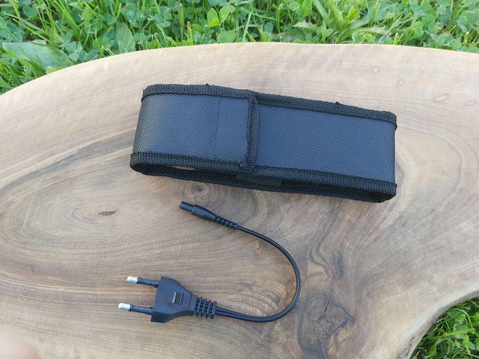 Мощен електрошок 928 TYPE с фенер