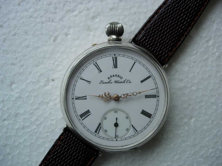 Агасиз ръчен часовник швейцарски