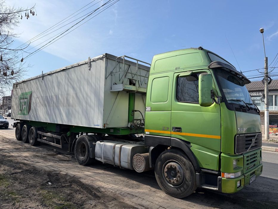 Ansamblu Volvo FH12 420 semiremorca cereale Kaiser