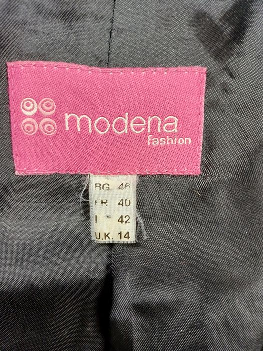 Вълнено палто с шарка рибена кост