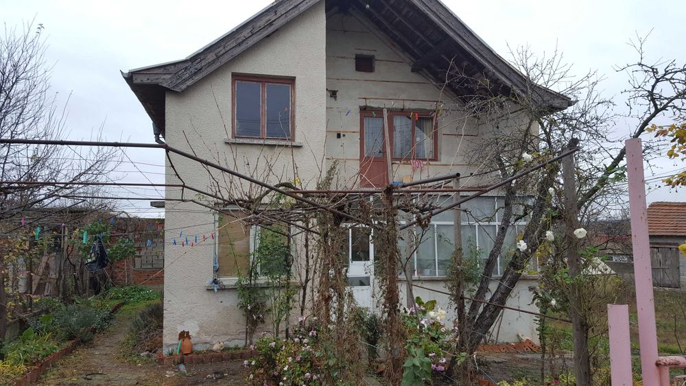 Продава се Къща в Елхово - 104 кв.м за 344 €/кв.м - Снимка #2