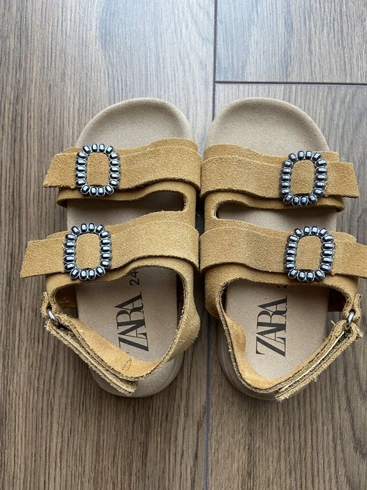 Sandale fete din piele naturala Zara, nr 24.