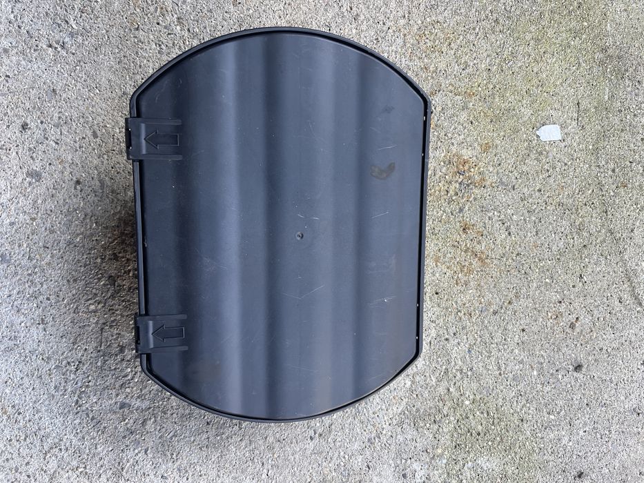 Кейс с крик ключ за гуми и инструменти за Пежо Ситроен