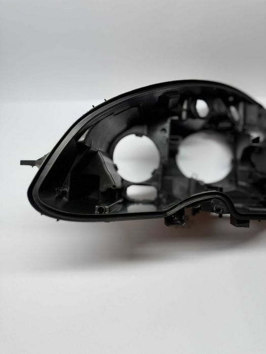 Стъкла корпуси за фарове MERCEDES C W204 преди фейслифт В204 капаци