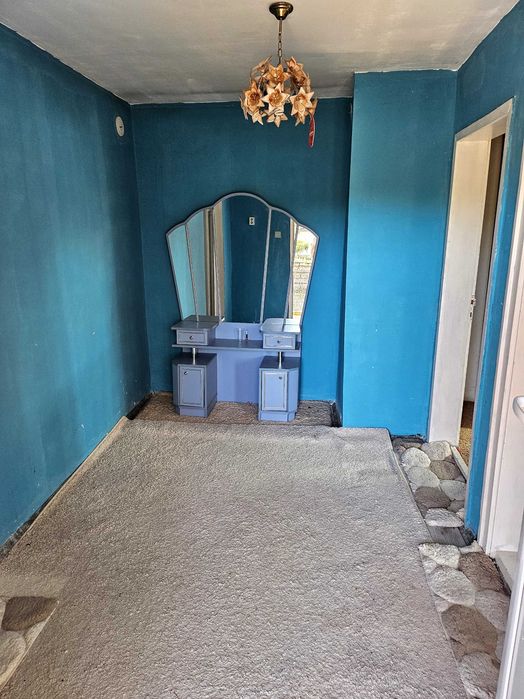 Продавам къща в село градище