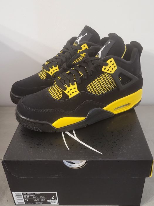 Jordan Retro 4 Thunder