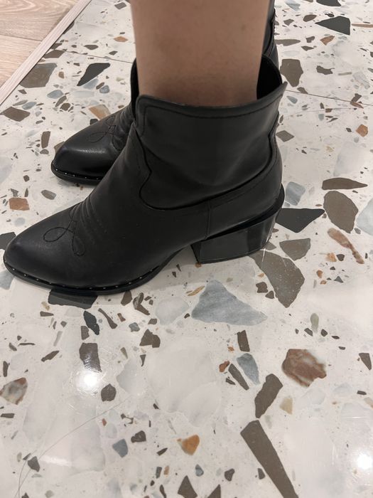 Осенние казаки 5.000 тг