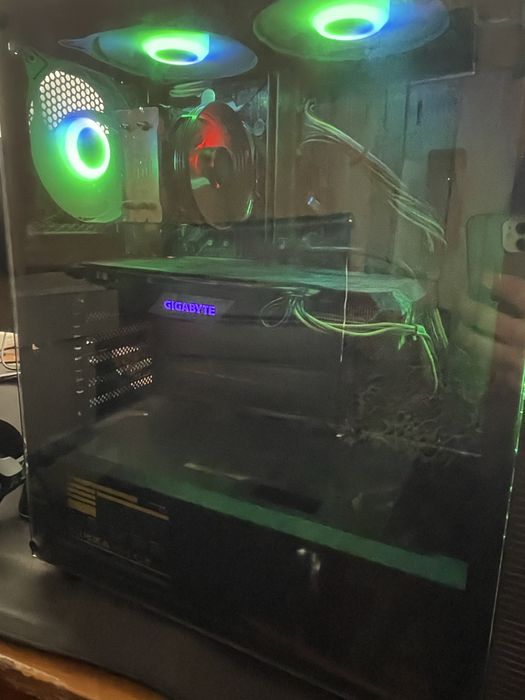 Gtx 1660s/i5 9400f/ddr4 16gb/256gb ssd/550w block/B360m Mat