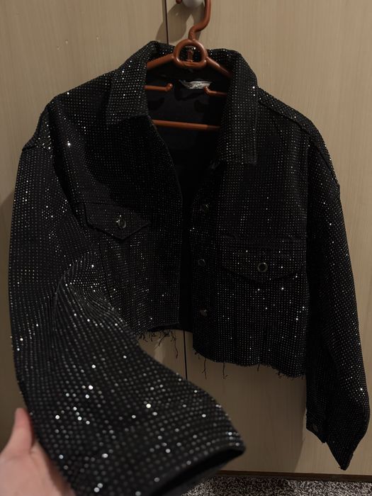 Дънково яке с камъчета