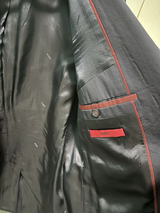 Hugo сако и риза
