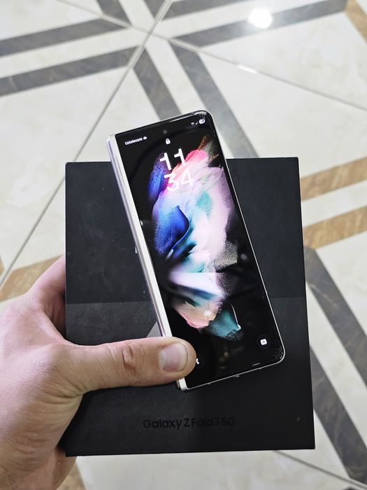Samsung  Z fold 3 5g