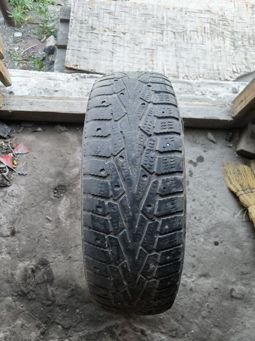 Продам комплект колес