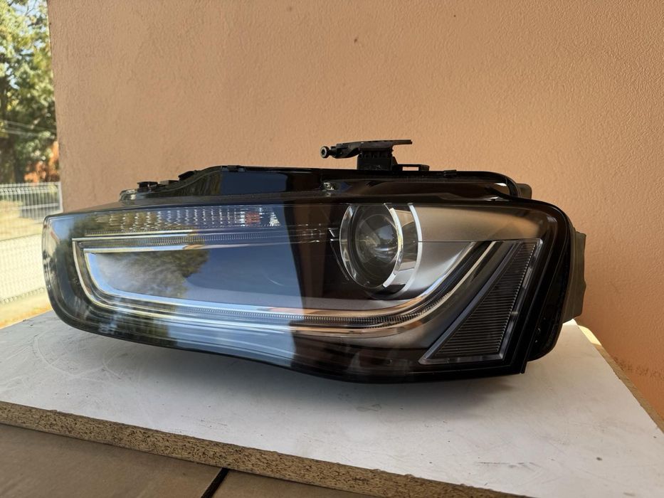 Фар за Ауди А4/Audi A4, B 8,5