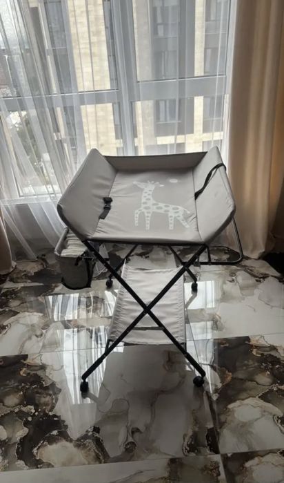 Пеленальный столик