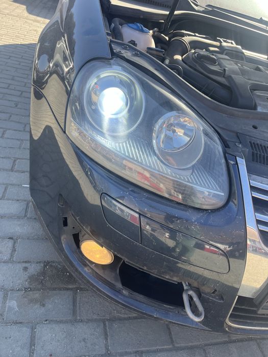 Far golf 5 xenon stanga dreapta complect