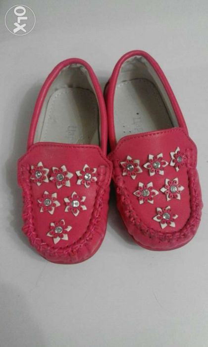 Продам детскую обувь .