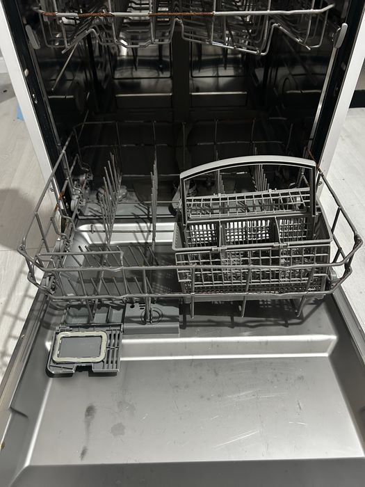 Пасудомоичная машинка