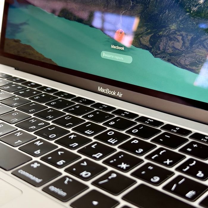 MacBook Air / в отличном состоянии