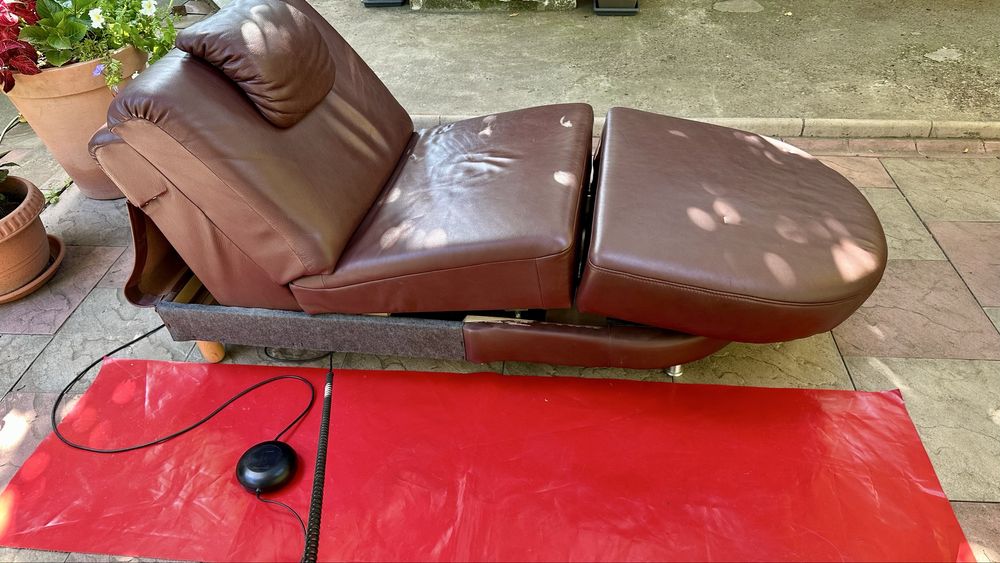 Canapea, fotoliu, divan din piele naturala, rabatabila cu telecomanda!