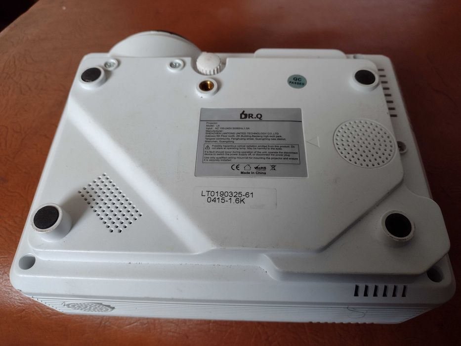 Videoproiector LED DRQ