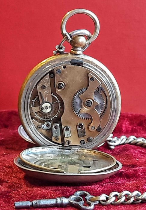 Старинен Османски джобен часовник с кюстек и ключ