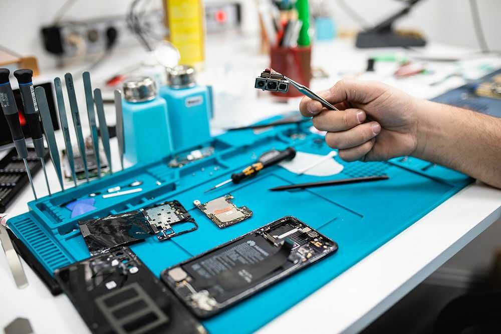 Ремонт телефонов и ноутбуков