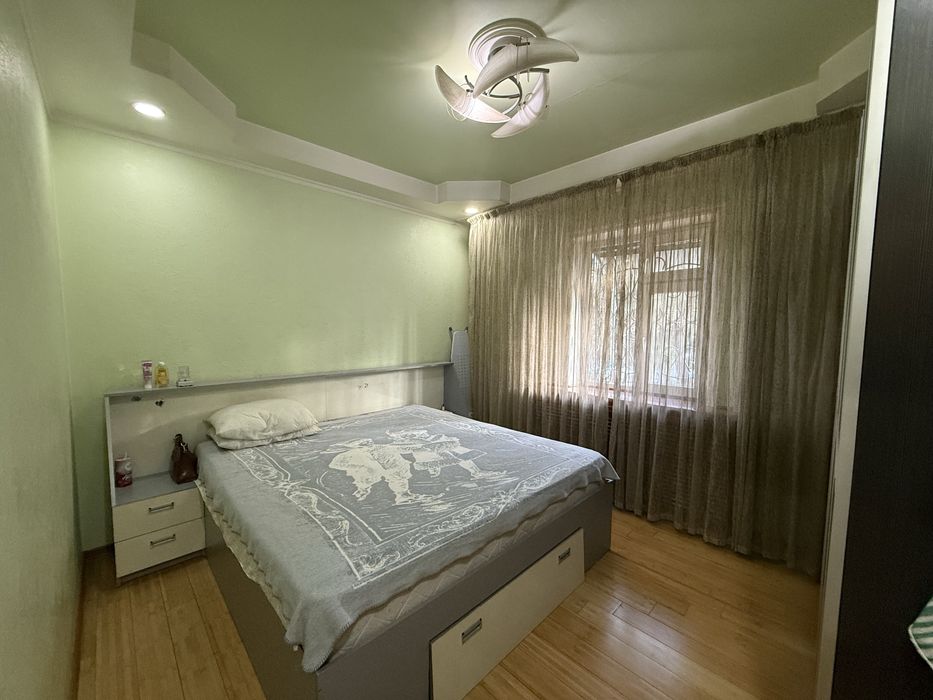 Продажа Юнусабад -4 квартал 4/1/9 улучшенная планировка, Биллюр б/ зал