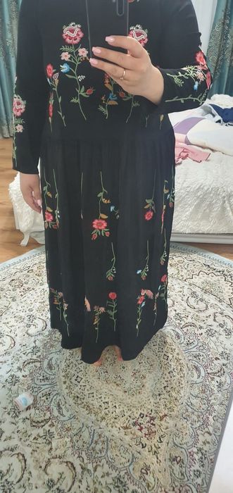 Продаю платье в отличном состоянии.