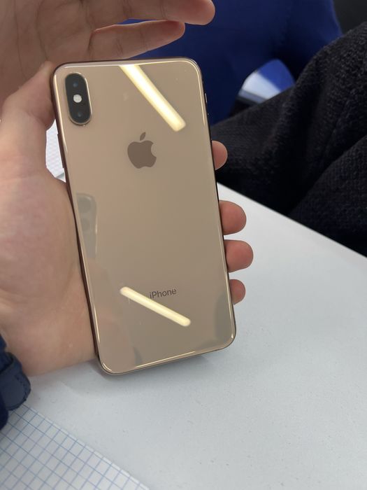 Iphone xs max srochna sotiladi