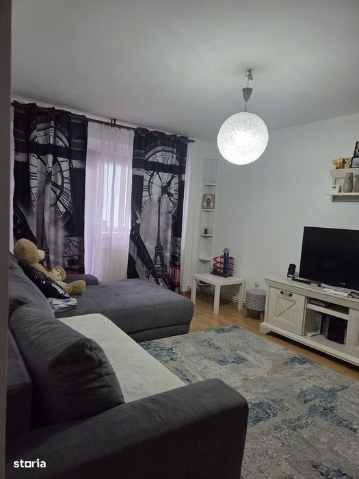 3 camere Trivale , Decomandat / Centrală , mobilat / utilat