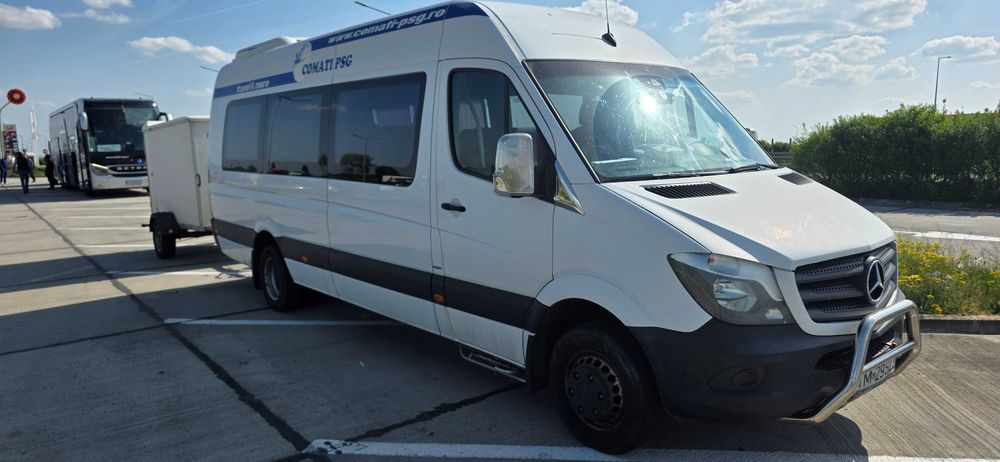 Microbuz  Mercedes Sprinter  19+1 locuri