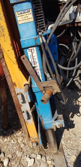 Lift hidraulic tractor