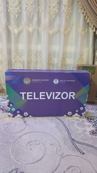 Smart 43 TV sotiladi