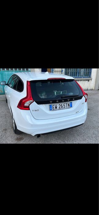 Carlig remorcare detasabil volvo v60 break 2017