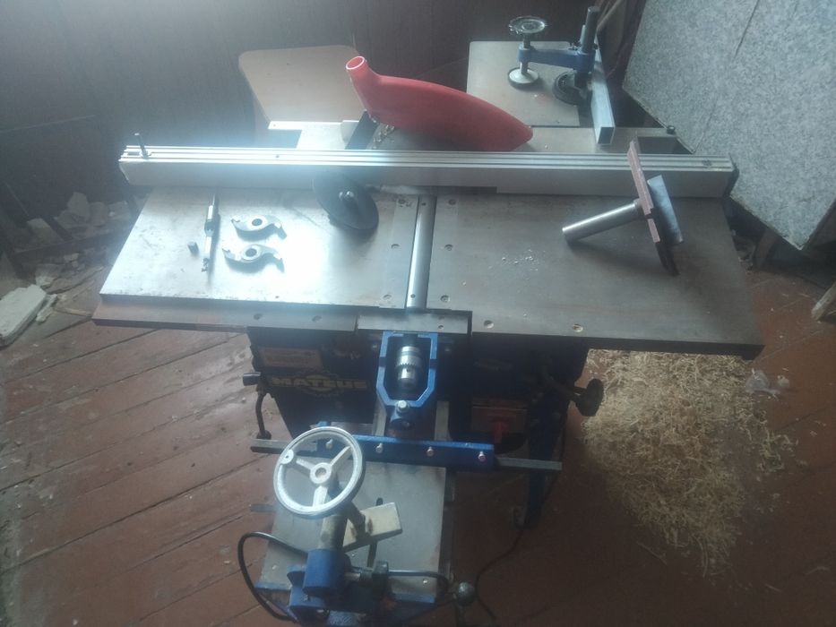 Циркулярная пила 5 в одном.