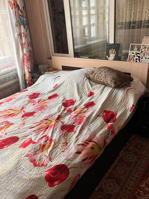 Продам спальный мебель