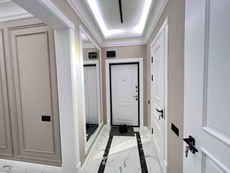 Срочно сдаётся 2 ком/5/9 на Мирабадском Ор-р ЦУМ